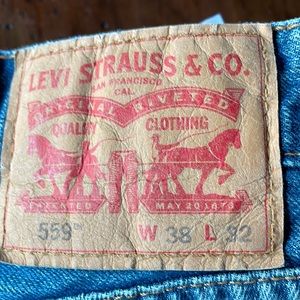 Levi’s 559 mens 38w 32l